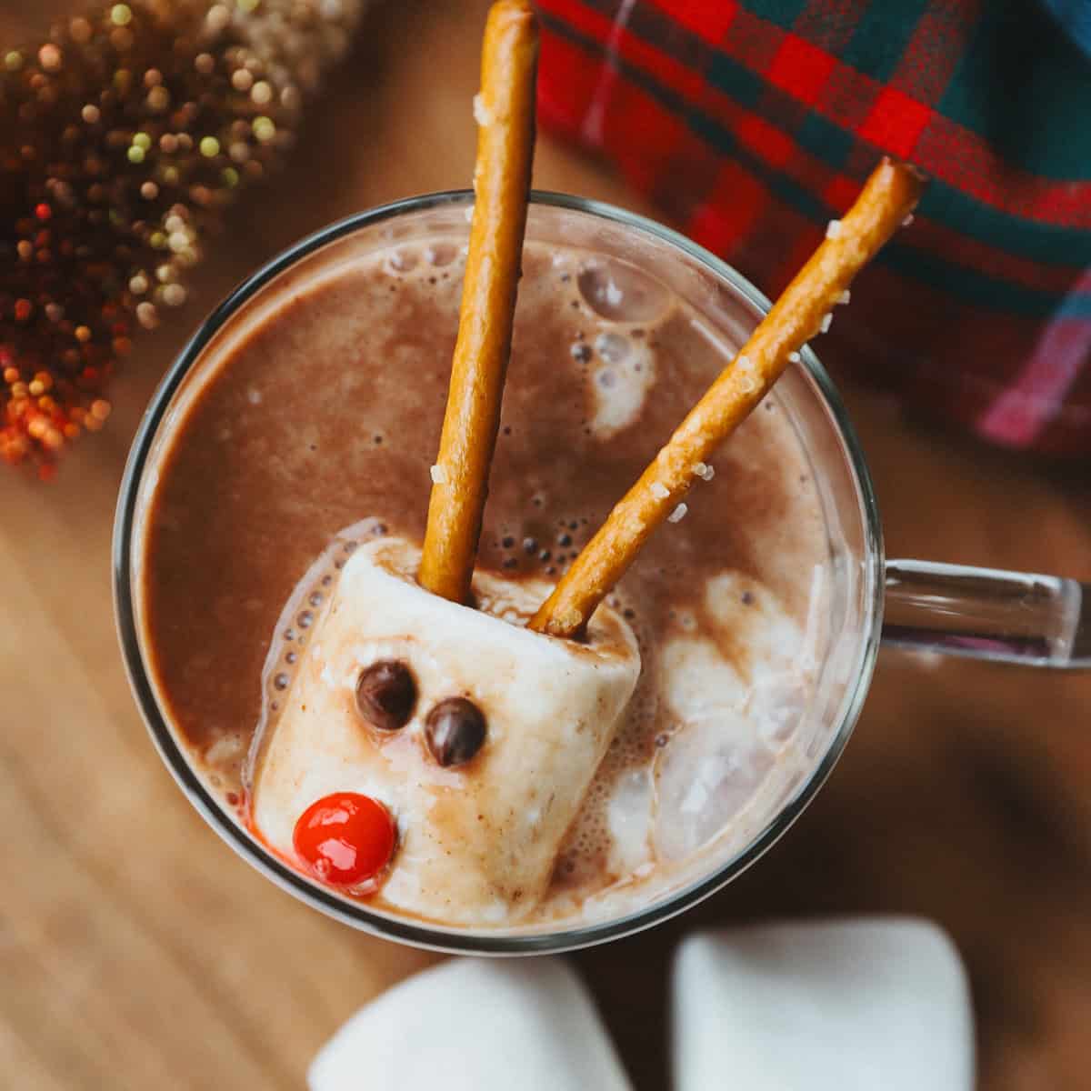 Coconut Whip Melting Snowmen: Elevate Your Hot Chocolate